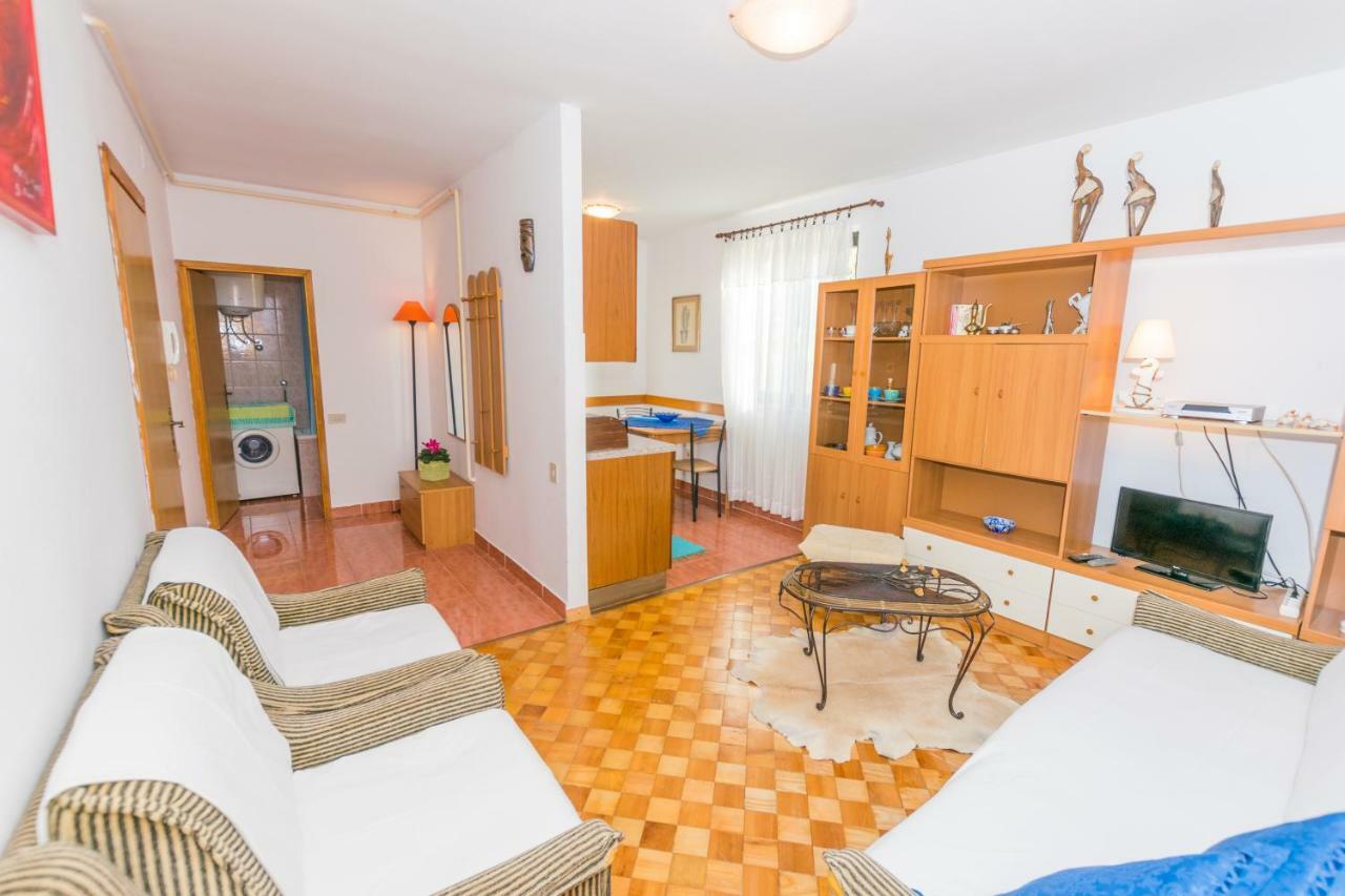 Apartments Mirjana Πούλα Εξωτερικό φωτογραφία