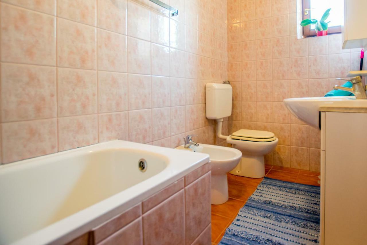 Apartments Mirjana Πούλα Εξωτερικό φωτογραφία